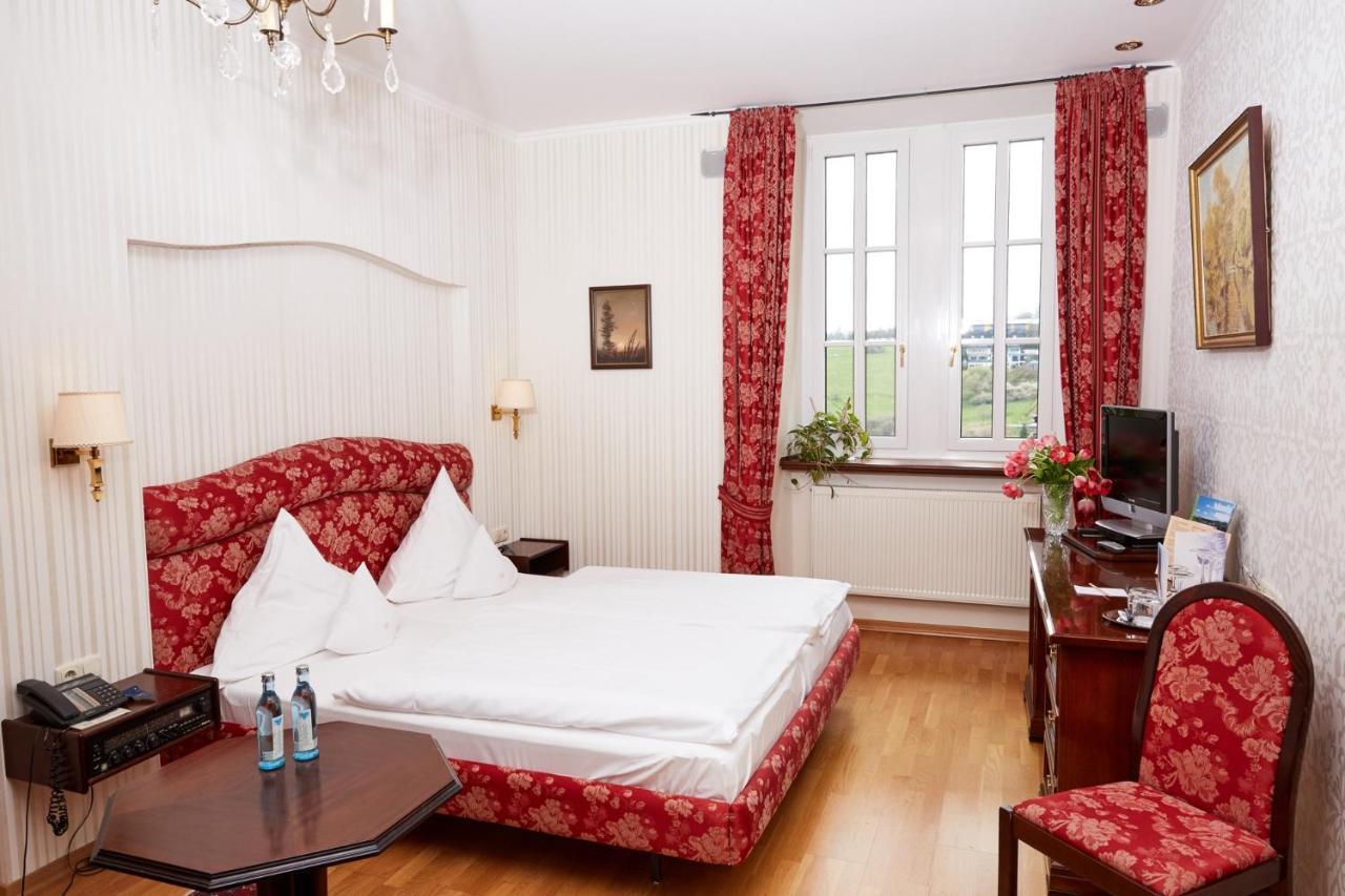 Schloßhotel Kurfürstliches Amtshaus Dauner Burg Exterior foto