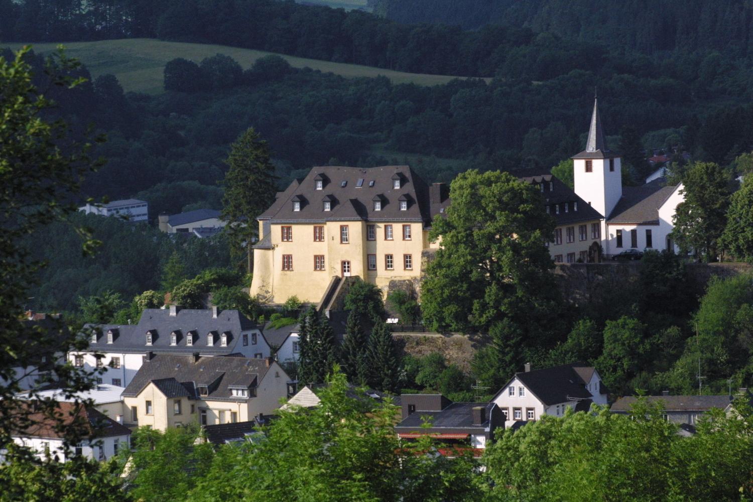 Schloßhotel Kurfürstliches Amtshaus Dauner Burg Exterior foto
