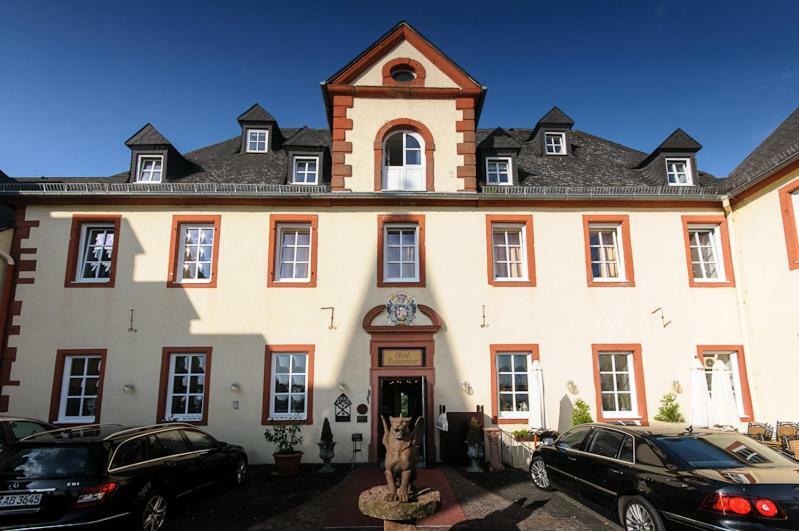 Schloßhotel Kurfürstliches Amtshaus Dauner Burg Exterior foto